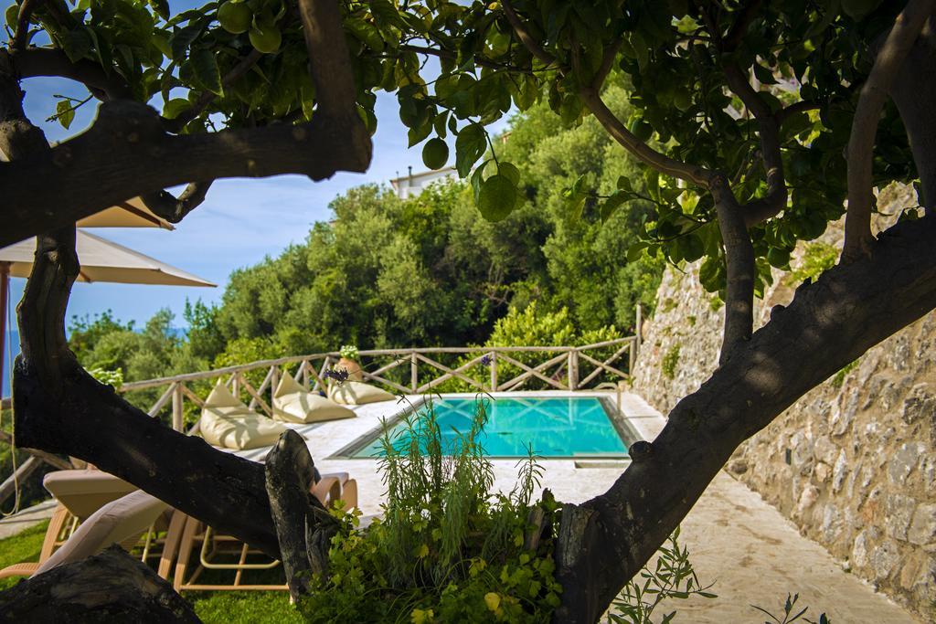 Villa Gianlica ปรายาโน ภายนอก รูปภาพ